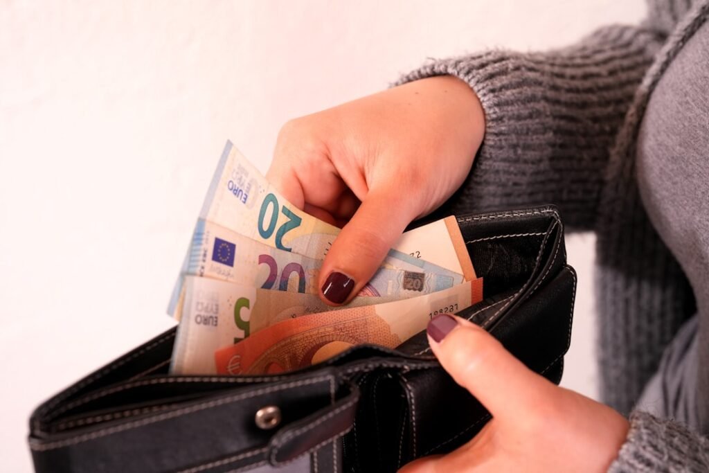 kako kontrolirati osobne financije slika
